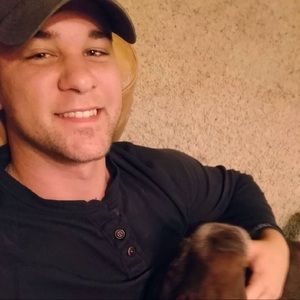 Meet your Posher, Justin